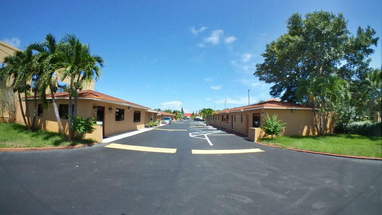Travel Inn Of Riviera Beach Luaran gambar